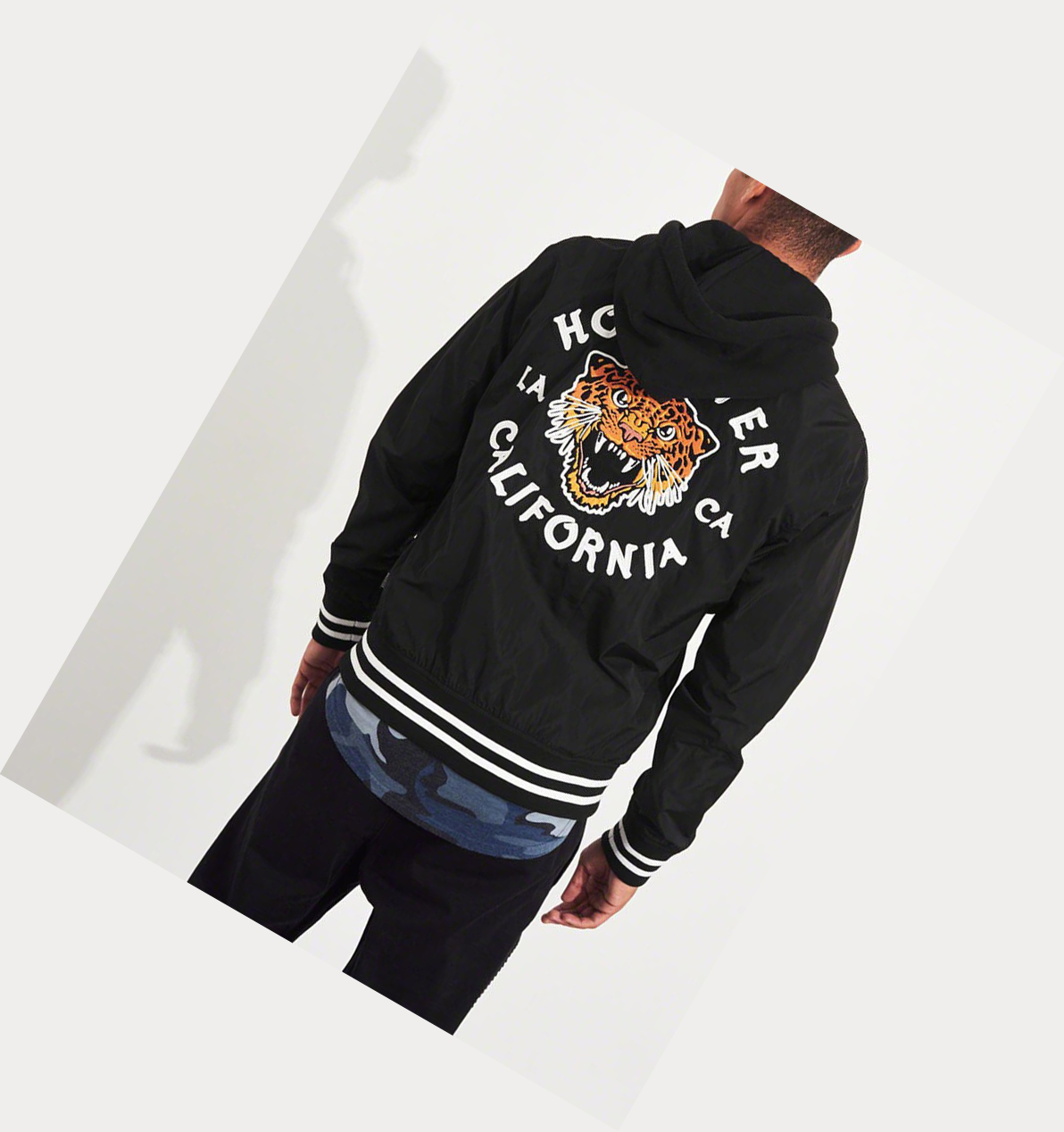 Black Hollister Graphic Hooded Men's Bomber Jackets | ZA-OHTE612