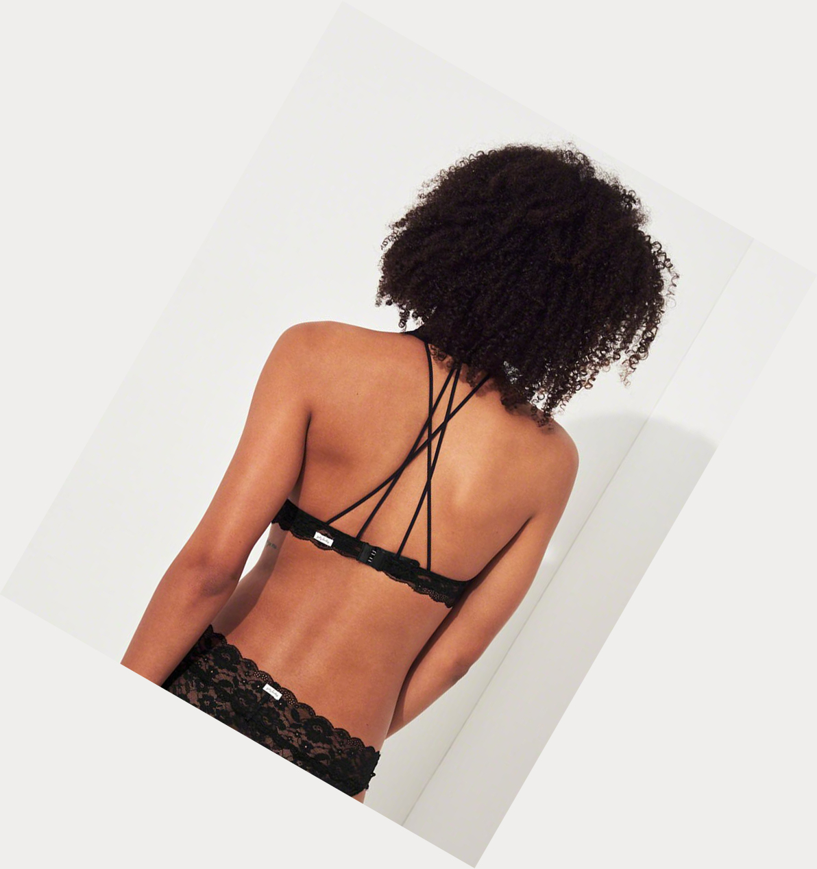 Black Hollister Strappy Halter With Removable Pads Women's Bras | ZA-CXOA219