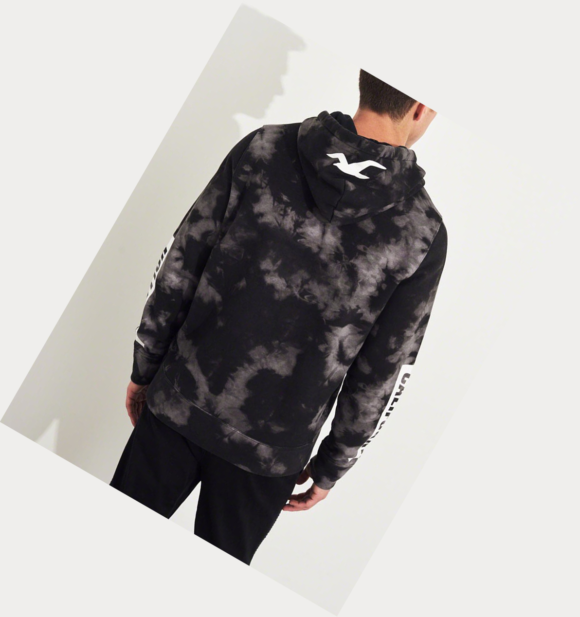 Black Hollister Tie-Dye Logo Graphic Men's Hoodie | ZA-VQXY675