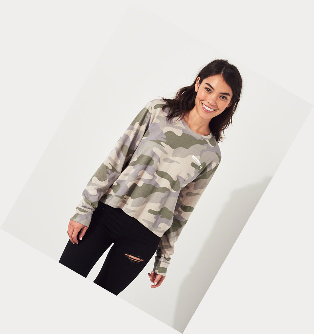 Camo Hollister Logo Crop Women's Long Sleeve | ZA-KJUZ451