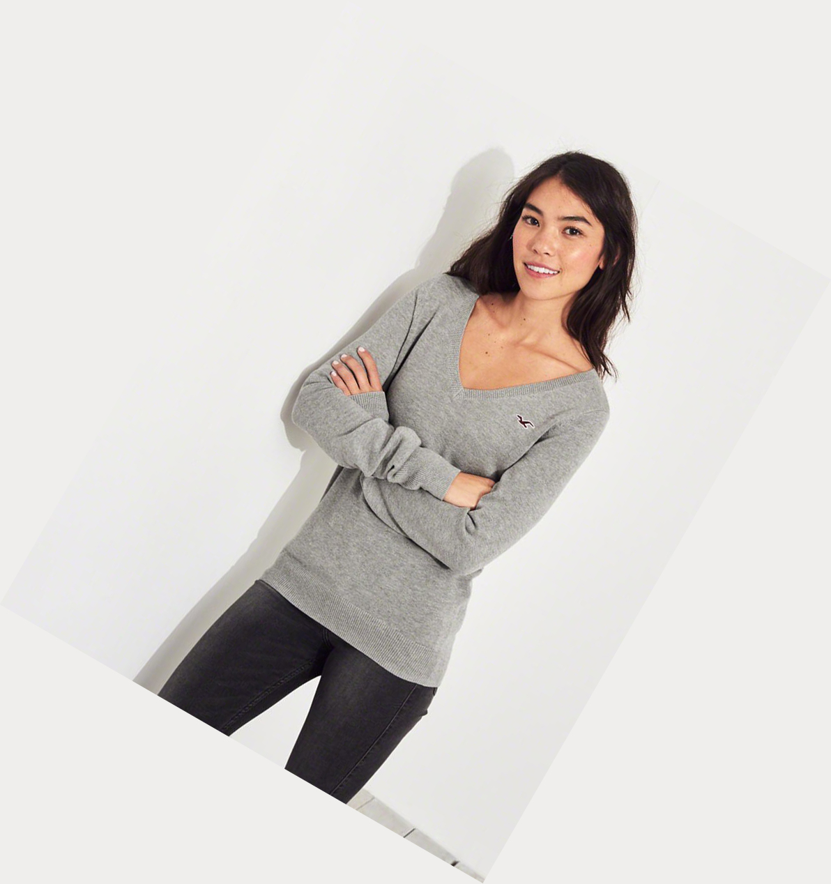 Grey Hollister V-Neck Women's Sweaters | ZA-DCQX921