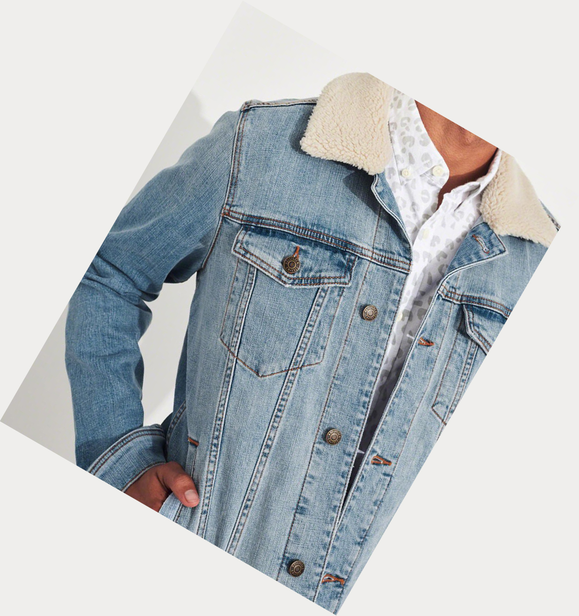 Light Wash Hollister Stretch Trucker Men's Denim Jacket | ZA-TBLA195