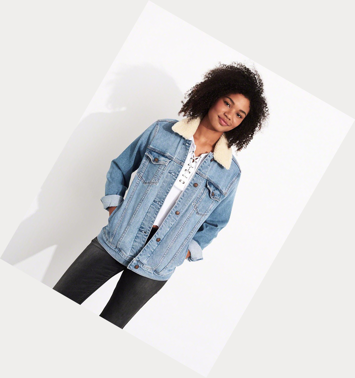 Light Wash Hollister Stretch Trucker Women's Denim Jacket | ZA-VKMB872