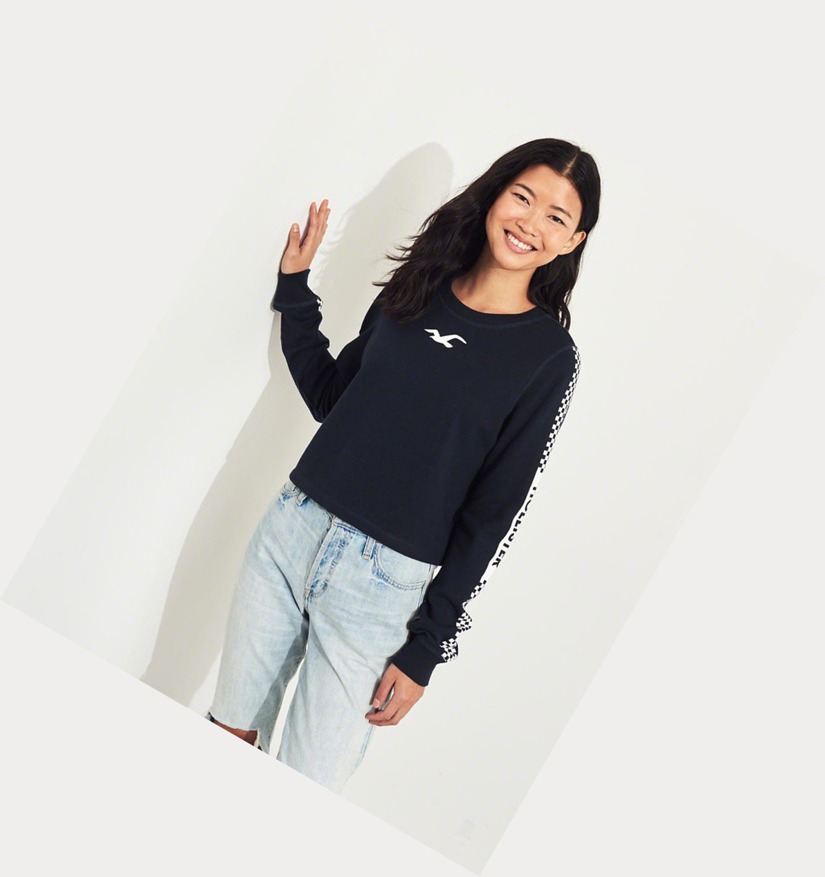 Navy Hollister Logo Crop Crewneck Women's Sweatshirts | ZA-ATME057