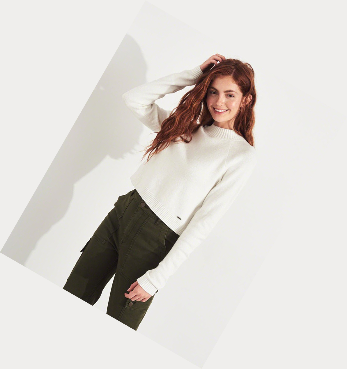 White Hollister Crop Crewneck Women's Sweaters | ZA-MHJI964