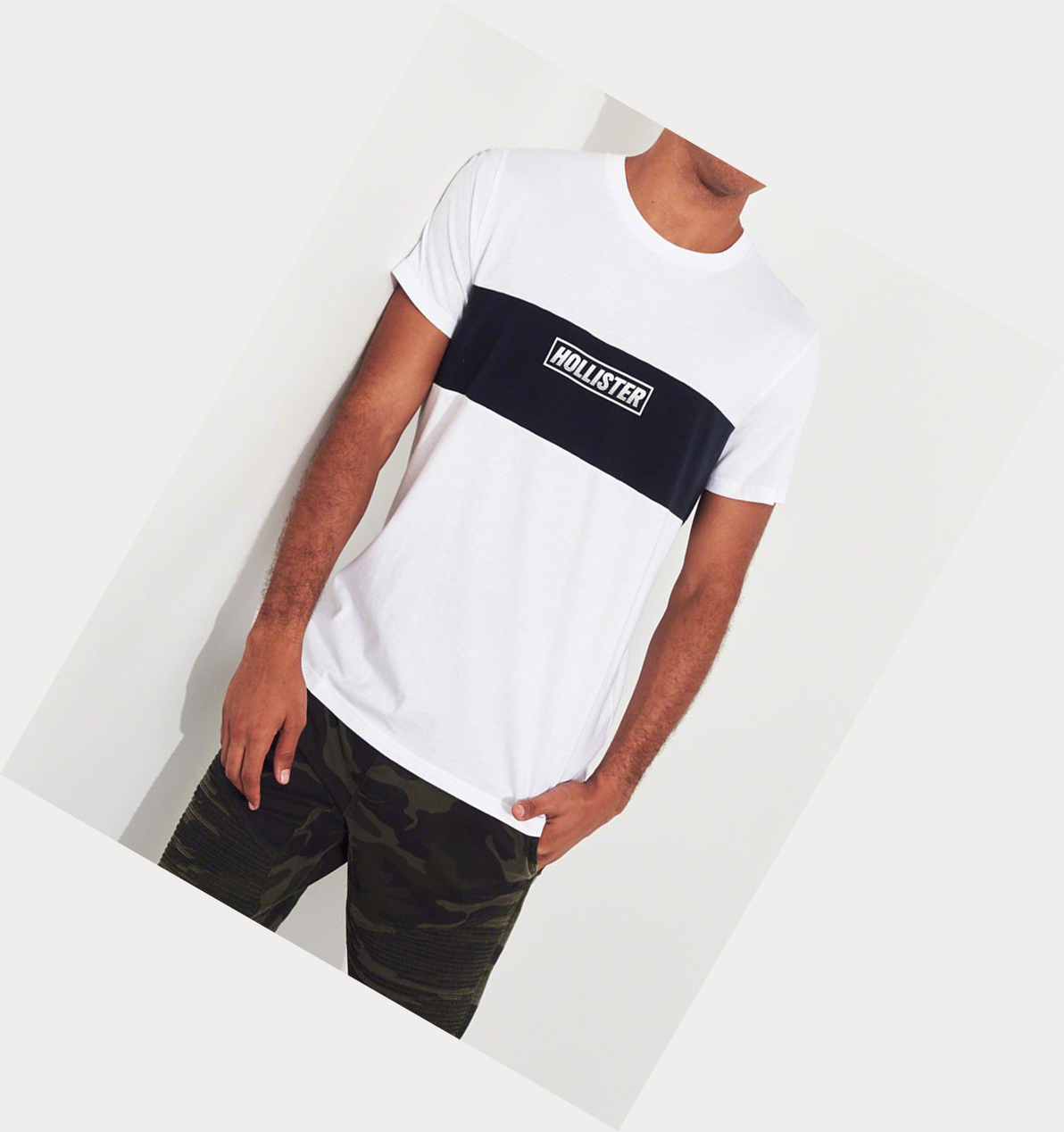 White Navy Hollister Colorblock Logo Men's Short Sleeve | ZA-XVMF708