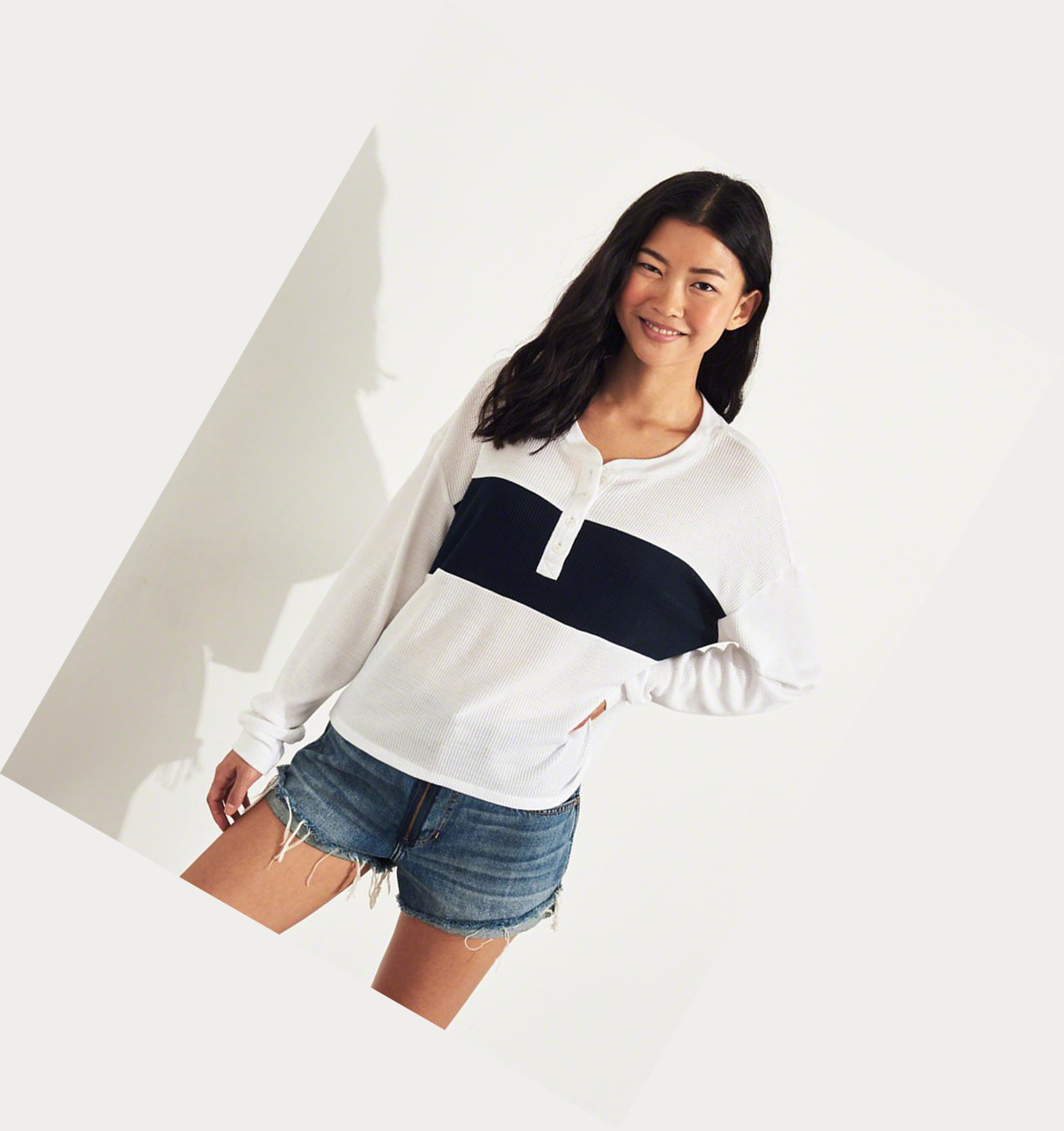 White Stripes Hollister Boyfriend Henley Women's Long Sleeve | ZA-KMRT971